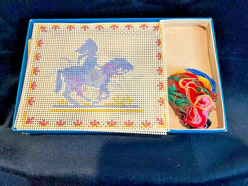 Vintage Anne Orr Sampler Cards Kit For Young Fingers Cross Stitch - 1951 - Picture 3 of 4