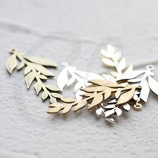 Solid Brass Leaf Charm - 14x30mm 4605C 