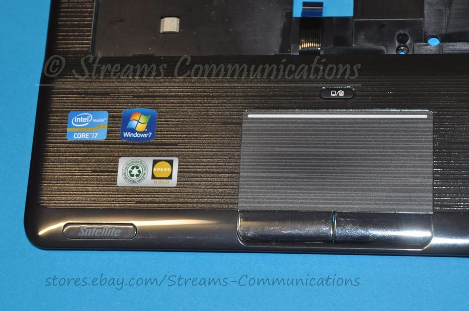 Reposamanos para computadora portátil TOSHIBA Satellite P770 P775 Series 17,3 pulgadas + panel táctil Foto 3 de 4