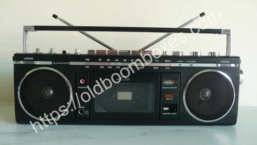 SANYO MR-U4 Mini Stereo Cassette Recorder - Picture 4 of 18