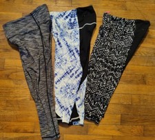 Women's Lot Of 3 Victoria's Secret Sport Cropped Leggings XS Pre Owned As Is