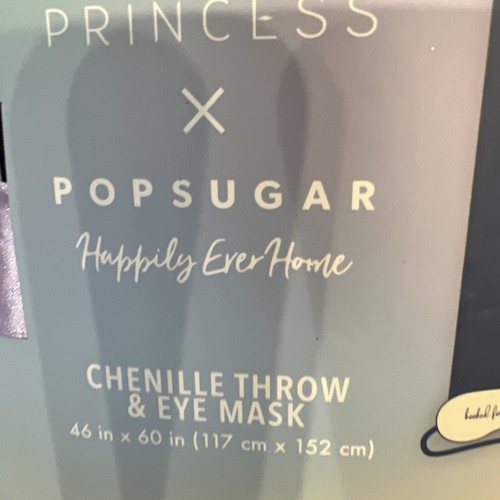 Disney Princess X Popsugar Belle Chenille Throw 46"× 60"and Eye Mask NEW - Picture 4 of 6