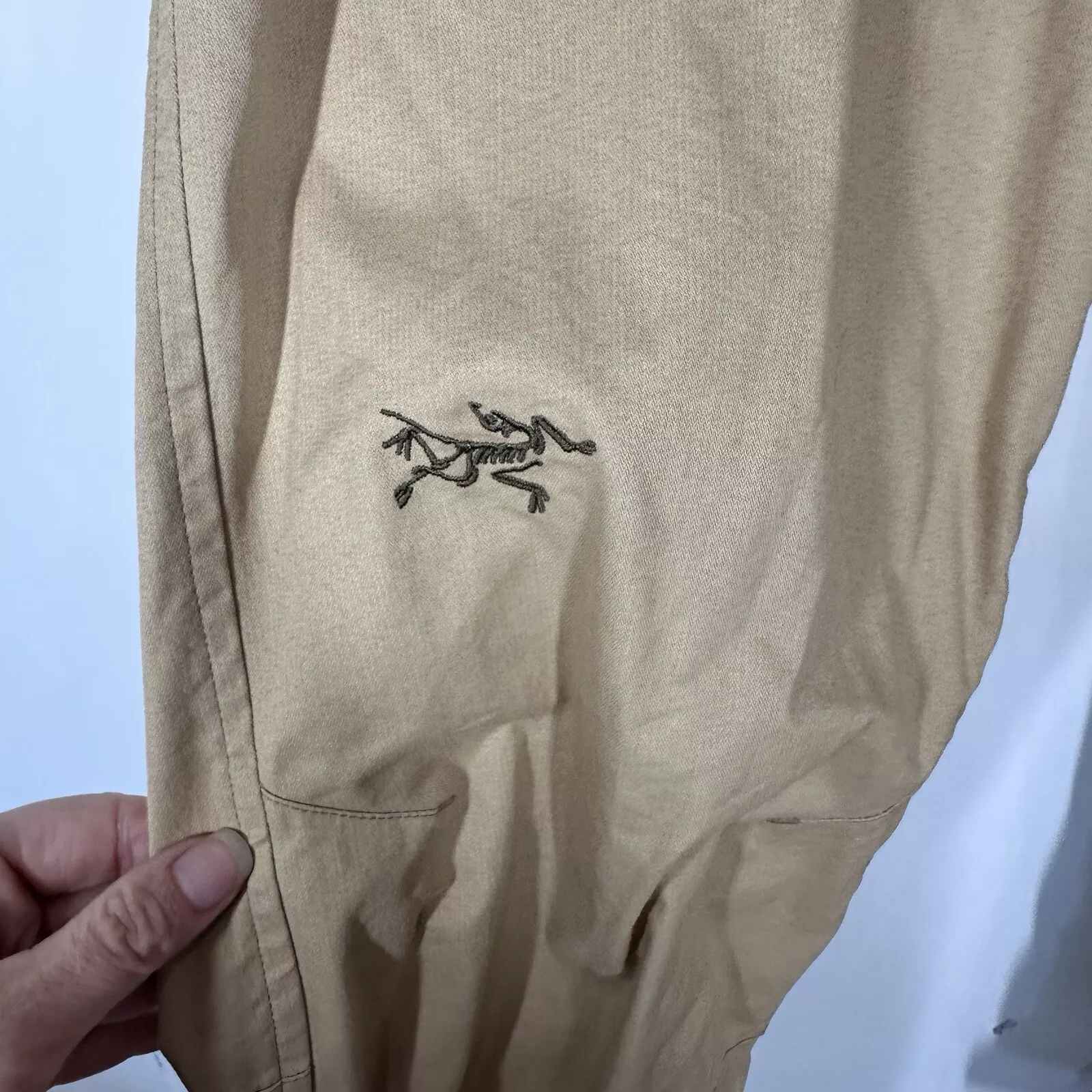 arcteryx straight leg trim fit cotton nylon n4 pants