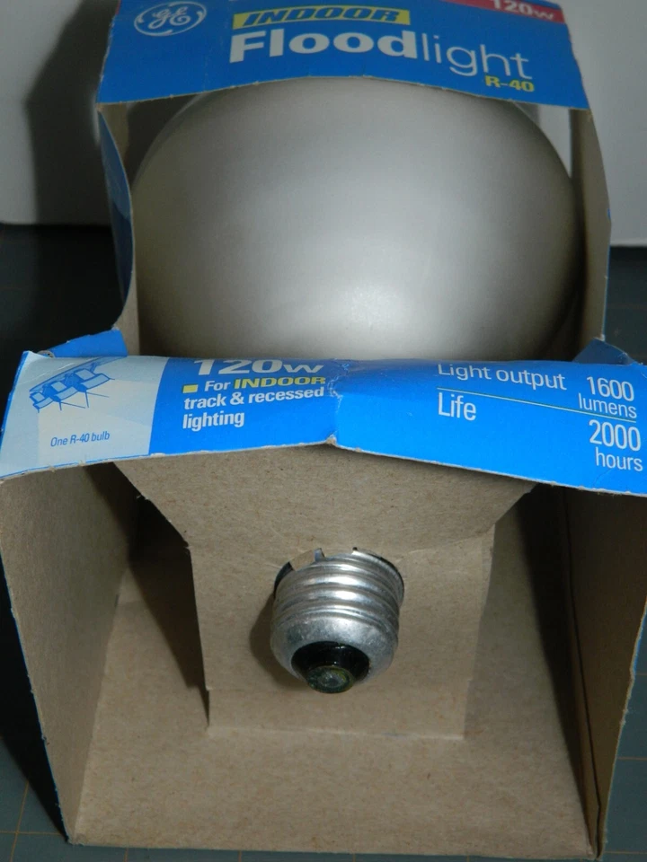 GE Indoor Floodlight R-40 120 WATT 120R/FL Bulb Lamp Non-LED FREE SHIP - Image 4 of 4