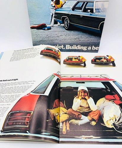 1972 GM Chevrolet Wagons Booklet and Tear Sheet Combo. USA. - Picture 5 of 12