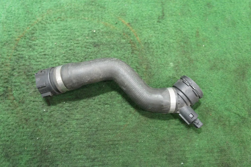 Original BMW E81 E87 Schlauch Kühler unten-Thermostat 17127526391