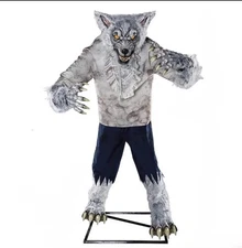 Haunted Living 7FT ANIMATED BLOODHOWLER WEREWOLF HALLOWEEN ANIMATRONIC - IN HAND