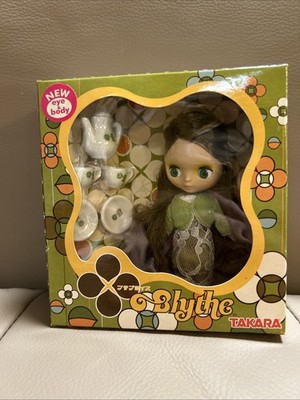 Takara Neo Blythe Doll Green Outfit Tea Set Vintage Style Japan New in Box