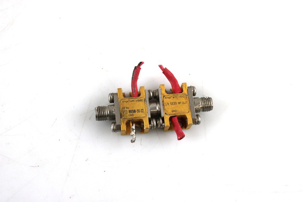 AmpliTech APT22-18002600-1510-D22 18-26GHz Low Noise RF Microwave Amplifier