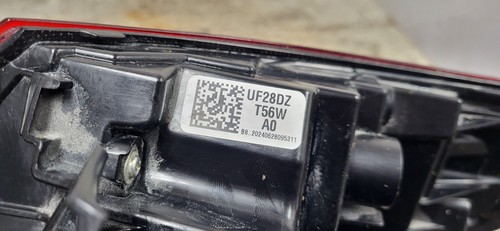 2025-2026 HONDA CIVIC SEDAN TAIL LIGHT DRIVER SIDE USED OEM LED *DC8139 - Picture 6 of 7
