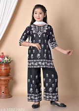 PRINTED DAILY WEAR PRINTED KURTI AND PLAZZOS SET WITH DUPATTA PACK OF ONE