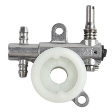 Pompa olio motosega compatibilità motore 25CC 38CC ricambi trasmissione a vite