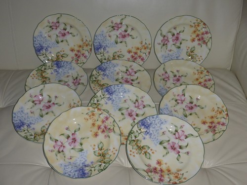 WESTBURY COURT CHRISTINA JESICA MCCLINTOC PORCELAIN FLORAL SET OF 11 SALAD PLATE - Picture 5 of 6