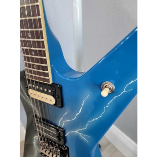 Dean ML ハードケース　Dimebag Licensed Dean Dimebag Darrell FBD Tribute ML Mini Guitar