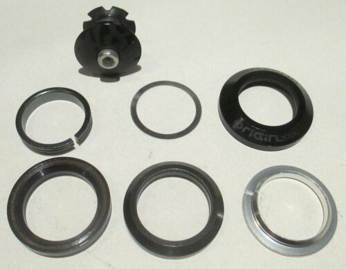 Headset OR8 Integrated TWISTR 1-1/8 BK 45 x 45 - Picture 4 of 5