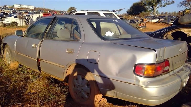 Radiador 4 cilindros compatível com 92-96 Toyota Camry fabricante de equipamento original - Imagem 4 de 4