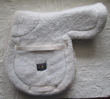 TOKLAT MEDALLION SUPER QUILT A/P ENGLISH SADDLE PAD 19'' X 37 ''