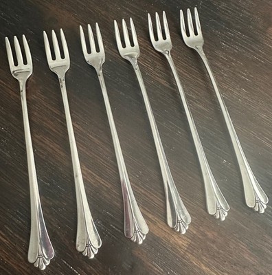 Royal Flute SEAFOOD FORKS [Set of 6] FREE Ship ONEIDA Community Stainless Fork