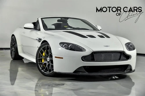 2015 Aston Martin Vantage Roadster-1 OWNER-CLEAN CARFAX!