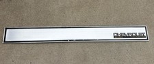 Oem 1981 - 1991 Chevy K5 Blazer Trim Panel Molding Tailgate Fuel Injection