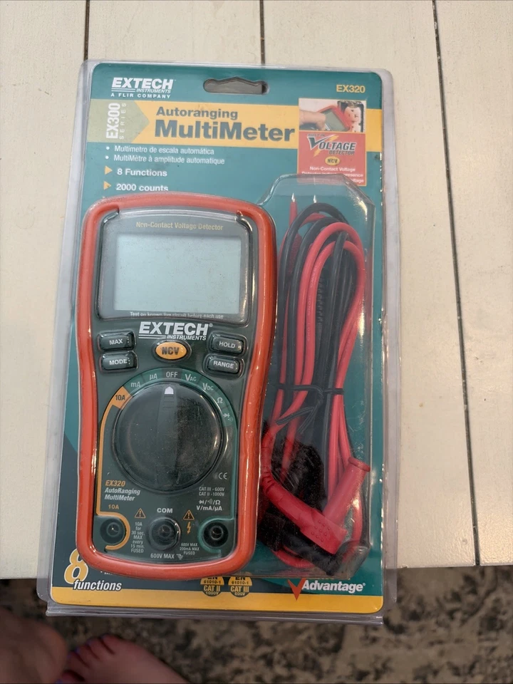 New In Package Extech EX300 Auto Ranging Multimeter 600V AC - Image 1 of 2