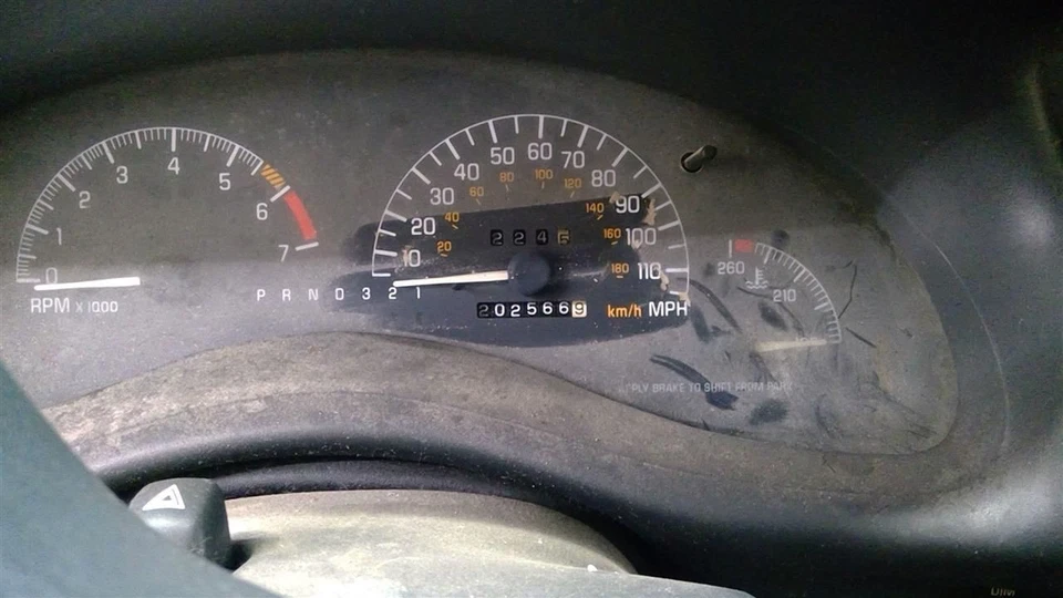 Pontiac Grand Prix 2002 3.8L Engine VIN K 8th Digit 9008 - Image 2 of 4