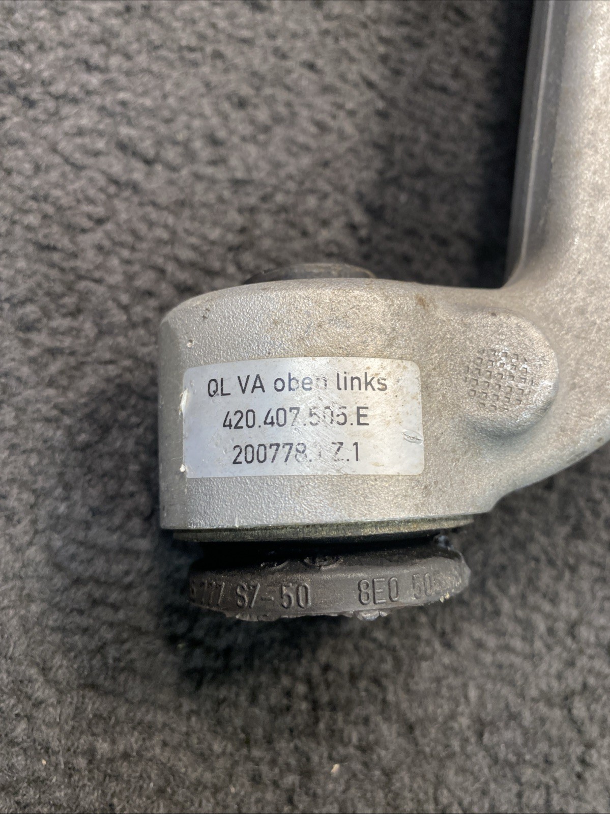 2013 Audi R8 Front Left Upper Control Arm OEM 420407507