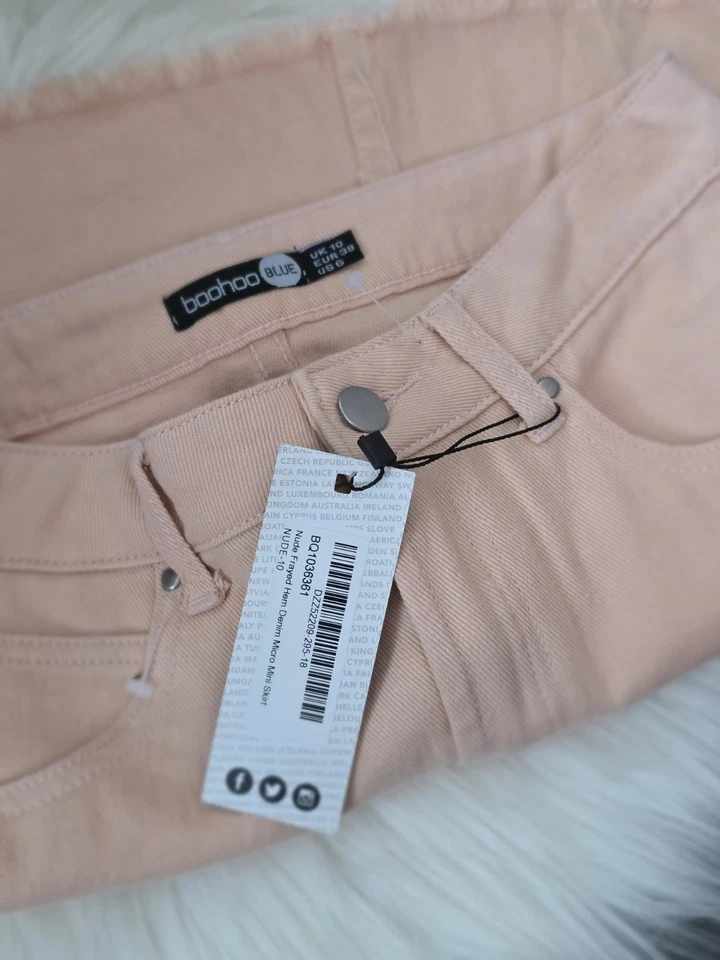 Boohoo baby pink denim skirt, Size 10 - Image 4 of 4