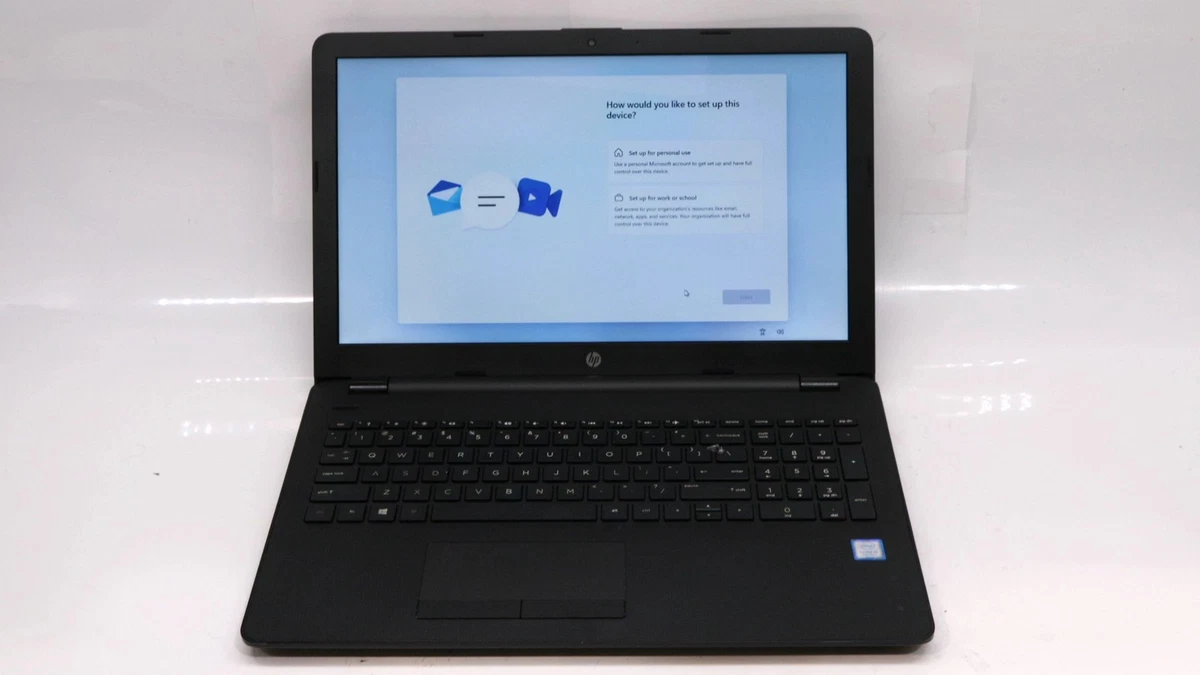 HP 17-bs006nf Core i5 7200U / 2.5 GHz HP 17-bs006nf Core i5 7200U / 2.5 GHz