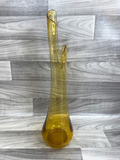 L.E. SMITH AMBER SMOOTHIE 19.5" SWUNG VASE YELLOW