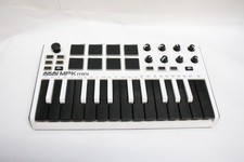 Akai Professional MPK Mini MK Keyboard Controller