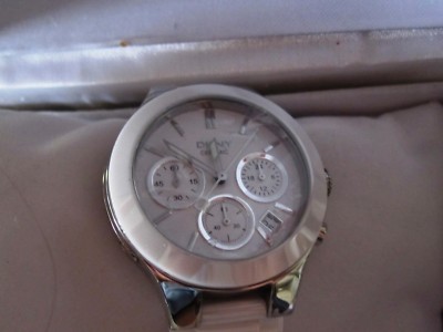 DKNY Women's Chambers NY4912 White Ceramic Quartz Watch