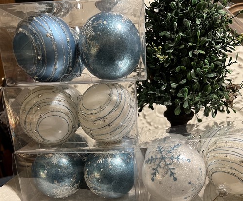 SHATTERPROOF HOLIDAY ORNAMENT IN LIGHT BLUE & WHITE NEW IN BOX
