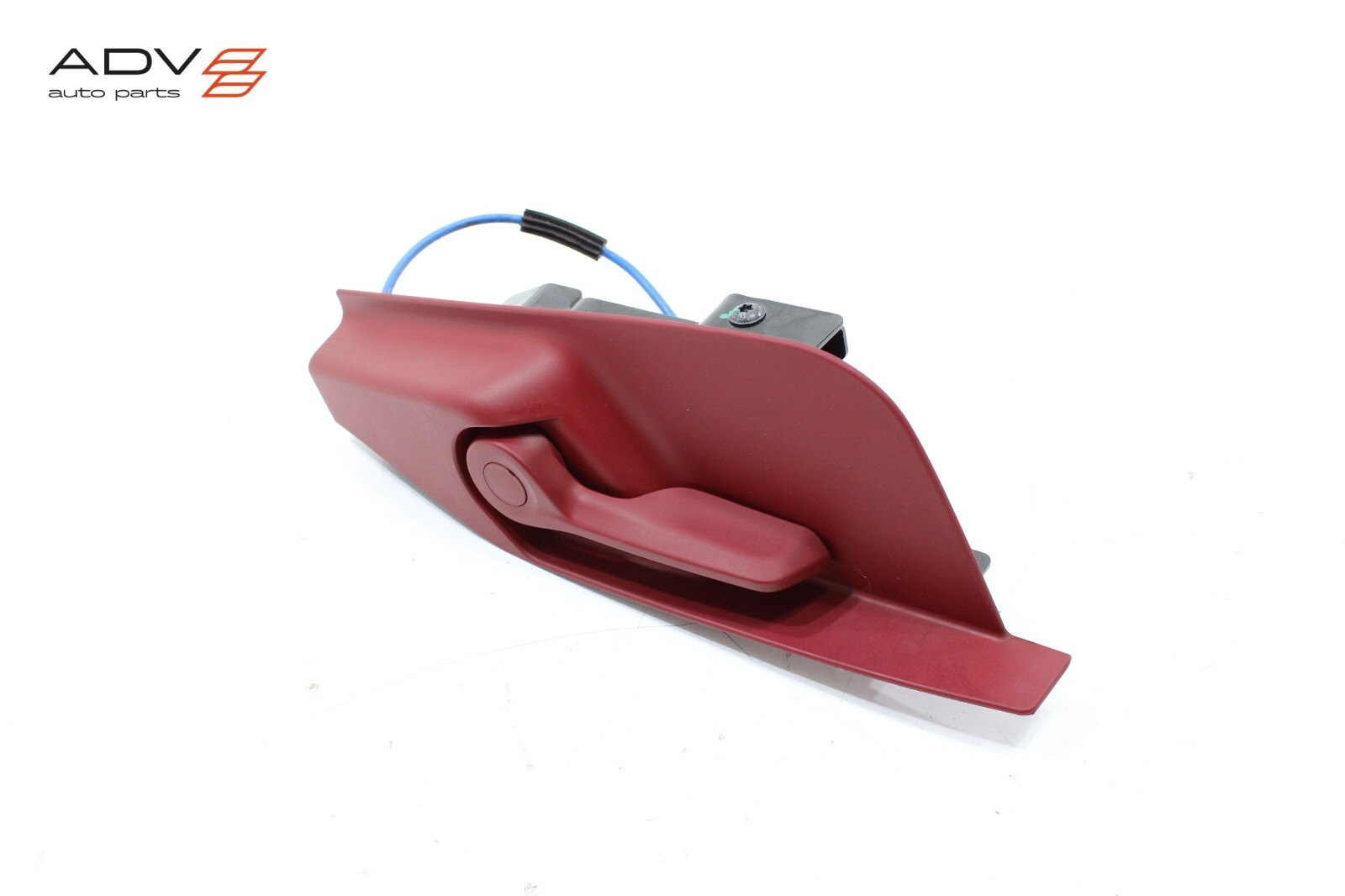 Maserati Levante 2017-2020 Rear Right Seat release lever P/N 13602