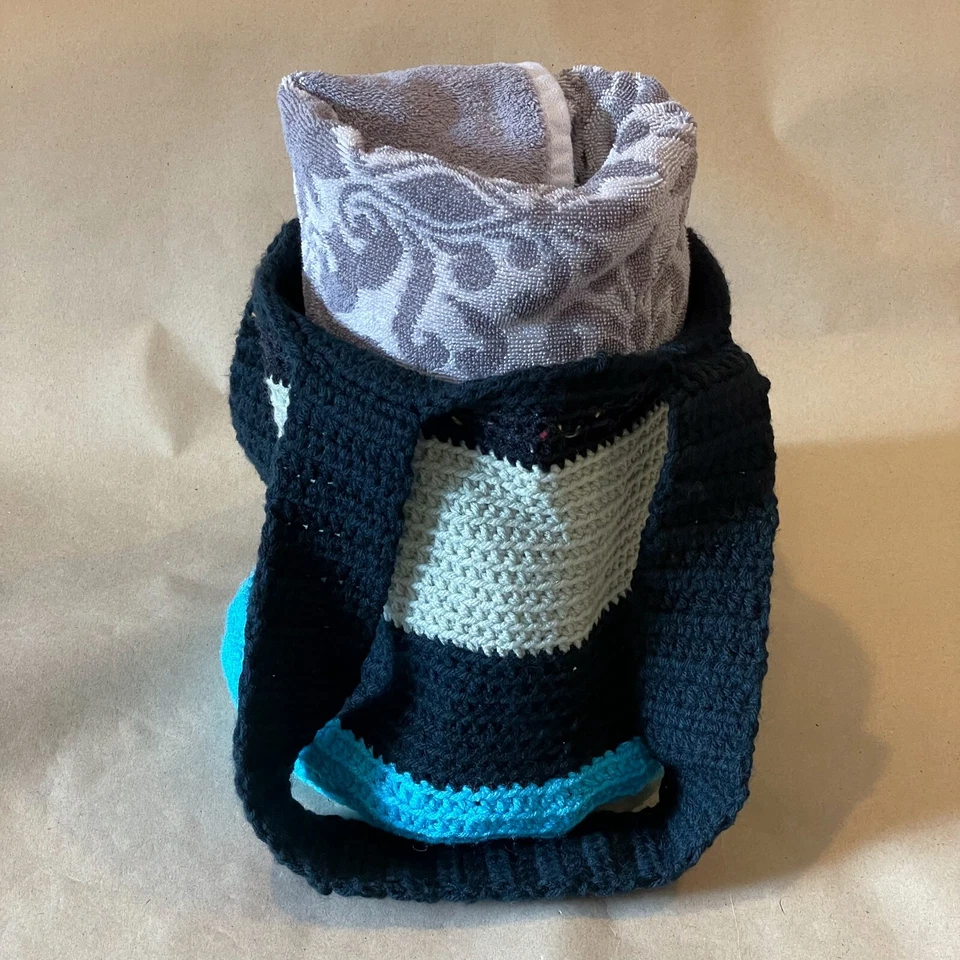 Bolso de Mano Boho Hecho a Mano "Único en su Clase" Tejido a Crochet 11" x 22” Unisex Nuevo sin Etiquetas Foto 4 de 4