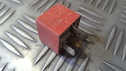431951253F Relaismodul für Volkswagen Golf UK408434-88