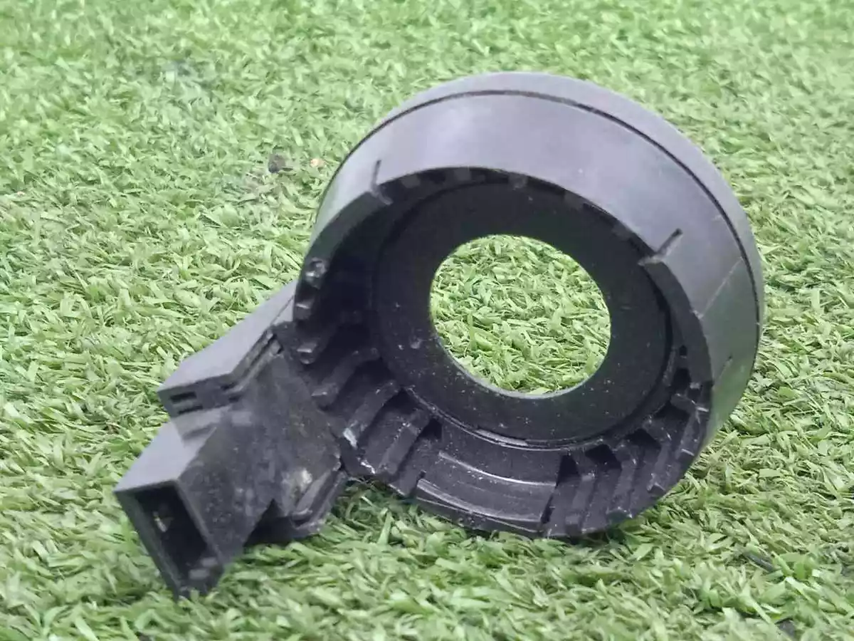 61316964556 ANTENNE / ANTENA.LLAVE.CONTACTO / 654350 FÜR BMW X3 