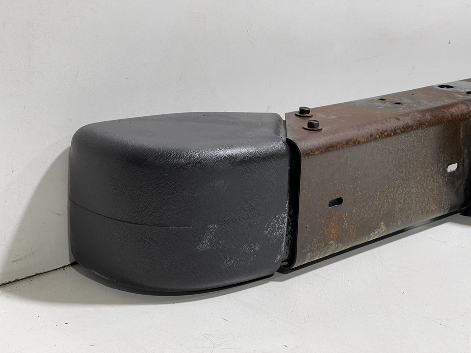 Parachoques delantero Jeep Wrangler TJ 1997-2006 OEM de fábrica con tapas PATINA CC Foto 2 de 4