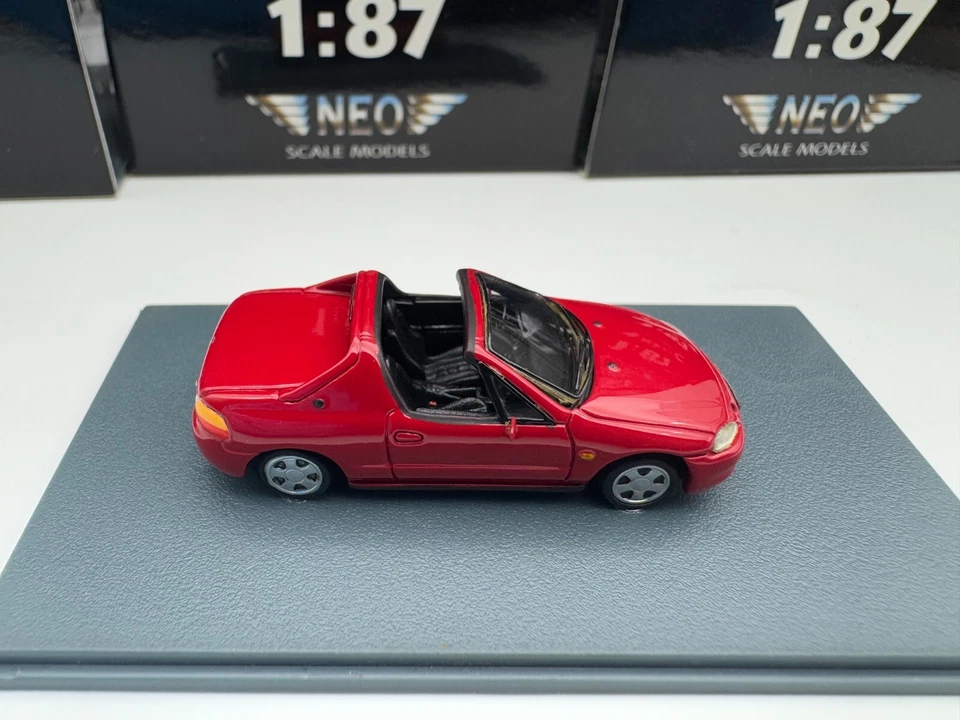 Neo 1/87 Scale Honda CRX Red Resin car model - Image 4 of 4