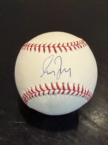 Greg Maddux Signed Baseball with MLB COA
