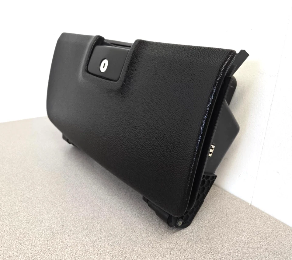 CHEVROLET SILVERADO 1500 DASH UPPER GLOVE BOX STORAGE COMPARTMENT OEM 2014-2018 - Image 2 of 4