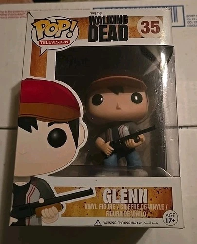 Funko Pop! The Walking Dead Glenn  #35 (Good Condition)