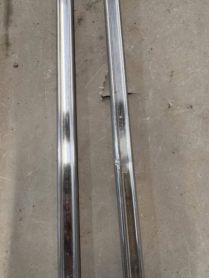 Chevy Impala Caprice 1970 cuarto 1/4 panel carrocería cinturón lateral moldura de lanza fabricante original Foto 2 de 4