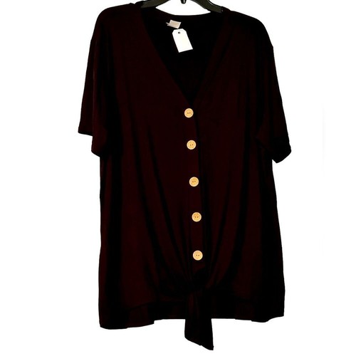 SALE ๐ฅ๐ฅ๐ฅ๐ฅ๐ฅ NWT Beautiful Women's Black Boutique Top