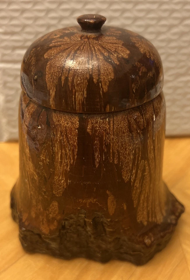 Caja de baratijas de madera de crisantemo con tapa, hecha a mano, interior redondo, vintage, rústico Foto 3 de 4