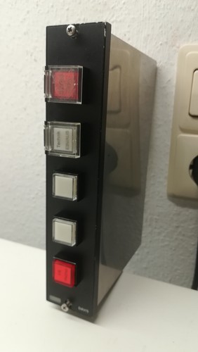Davis Dannerkassette mit 4 Tastern und 1 Schalter - Picture 1 of 6