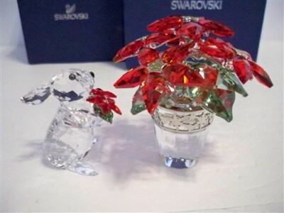 SWAROVSKI LARGE POINSETTIA & RABBIT WITH POINSETTIA 1139997