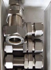 1PC Swagelok SS-1210-61 card pipe joint