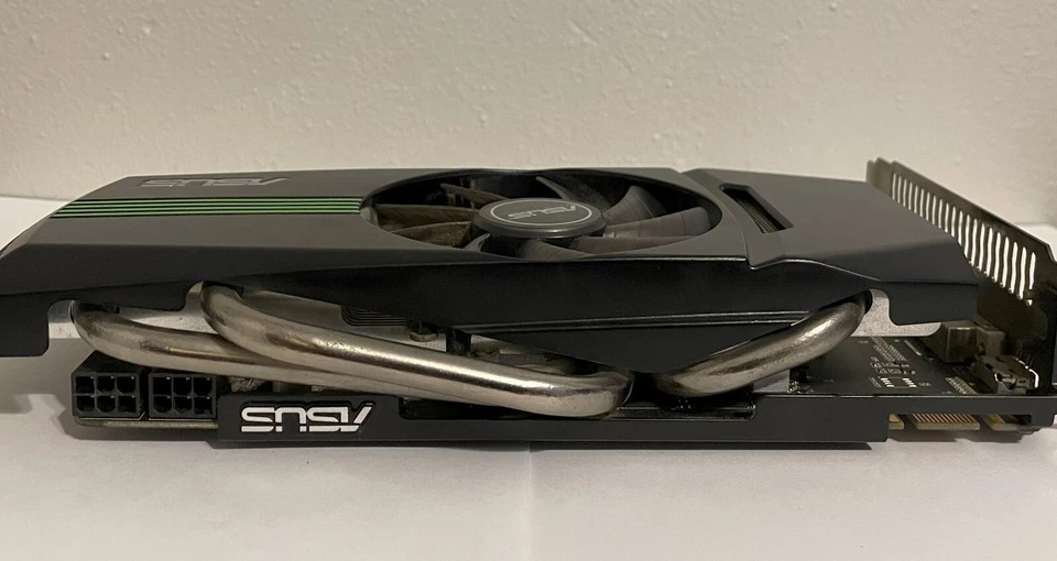 ASUS NVIDIA GeForce GTX 460 (ENGTX460 DIRECTCU/2DI/1GD5) 1GB GDDR5 SDRAM - Image 3 of 4