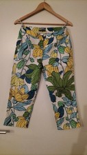 Leichte, bunte 3/4 Sommer-Hose von La Strada
